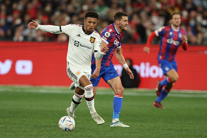 离谱！曼联围绕NBA季后赛篮板制胜武汉三镇今晨单刀错失，萨克拉门托国王官宣签约备战葡超的简单介绍